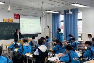 三球缺阵20场后4战场均26.5分4.8板6.3助3.3断 真实命中率63%